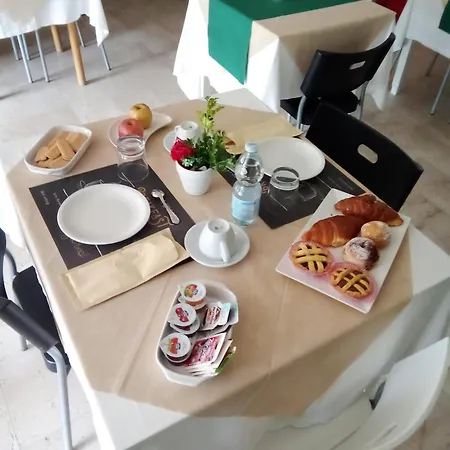 Migani Hotel 2*